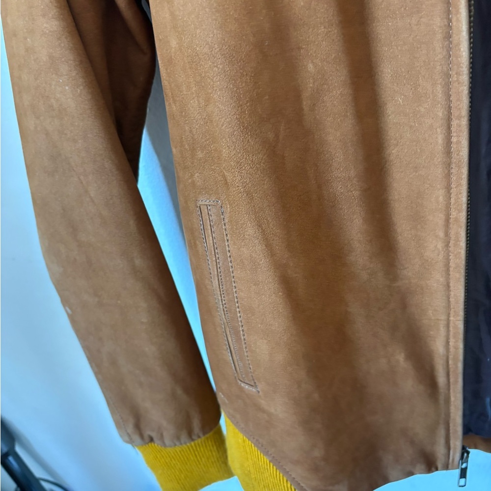 Men’s Leather Jacket - Picture 7 of 10